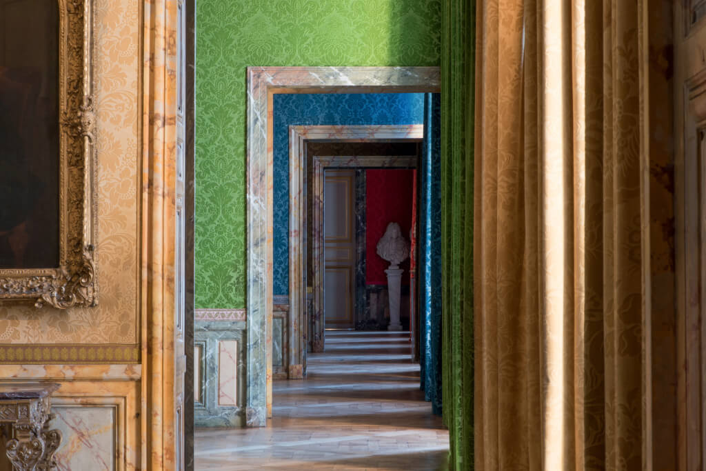 Enfilade des salles Louis XIV, au premier étage de l'aile nord du Château.